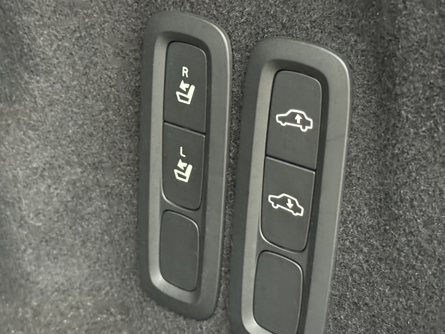 Used Volvo XC60 2018 for sale - 78004574: Photo 37