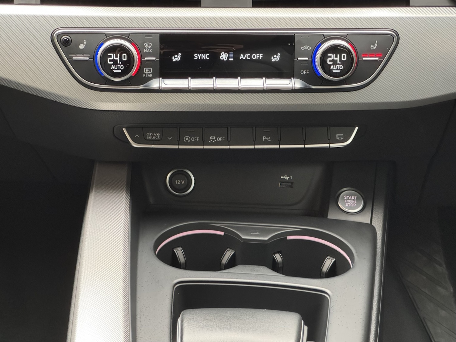 Used Audi A4 Avant 2021 for sale - 76030700: Photo 17