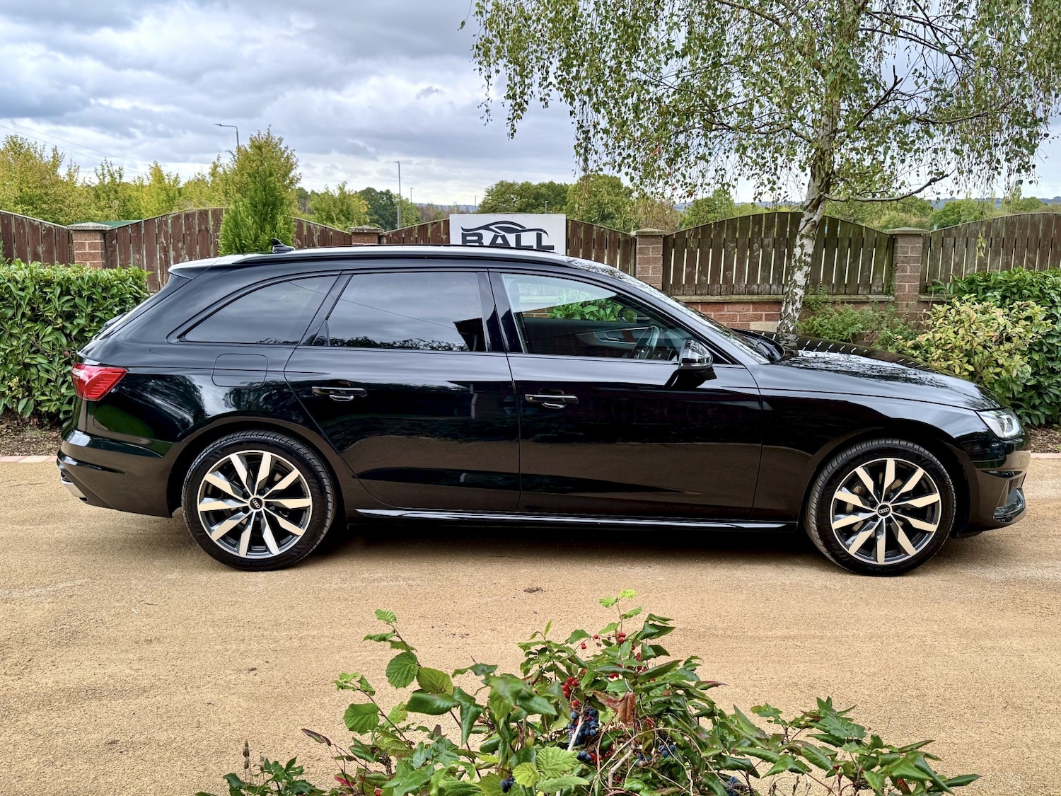 Used Audi A4 Avant 2021 for sale - 76030700: Photo 5
