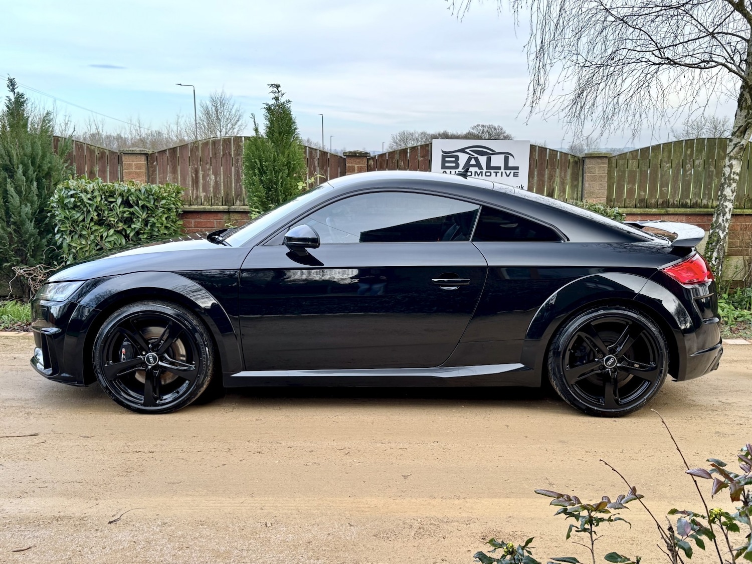 Used Audi TT 2017 for sale - 77201199: Photo 2