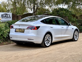 Used Tesla Model 3 2020 for sale - 75913287: Photo