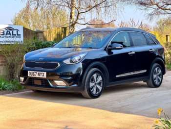 2017 - 1.6 GDi 8.9kWh 3 5-Door