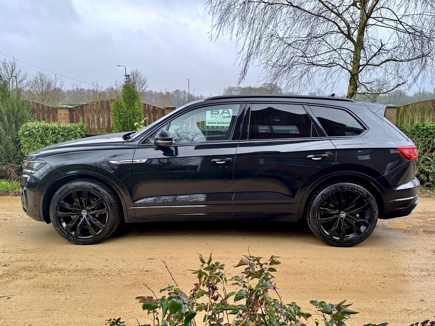 Used Volkswagen Touareg 2020 for sale - 77303721: Photo 2