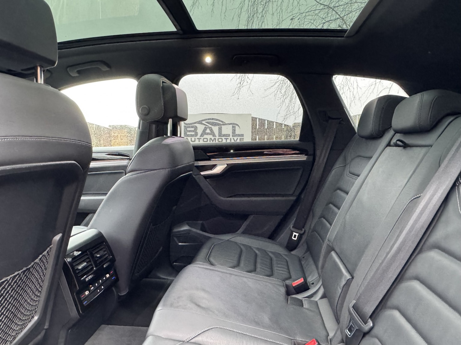 Used Volkswagen Touareg 2020 for sale - 77303721: Photo 27