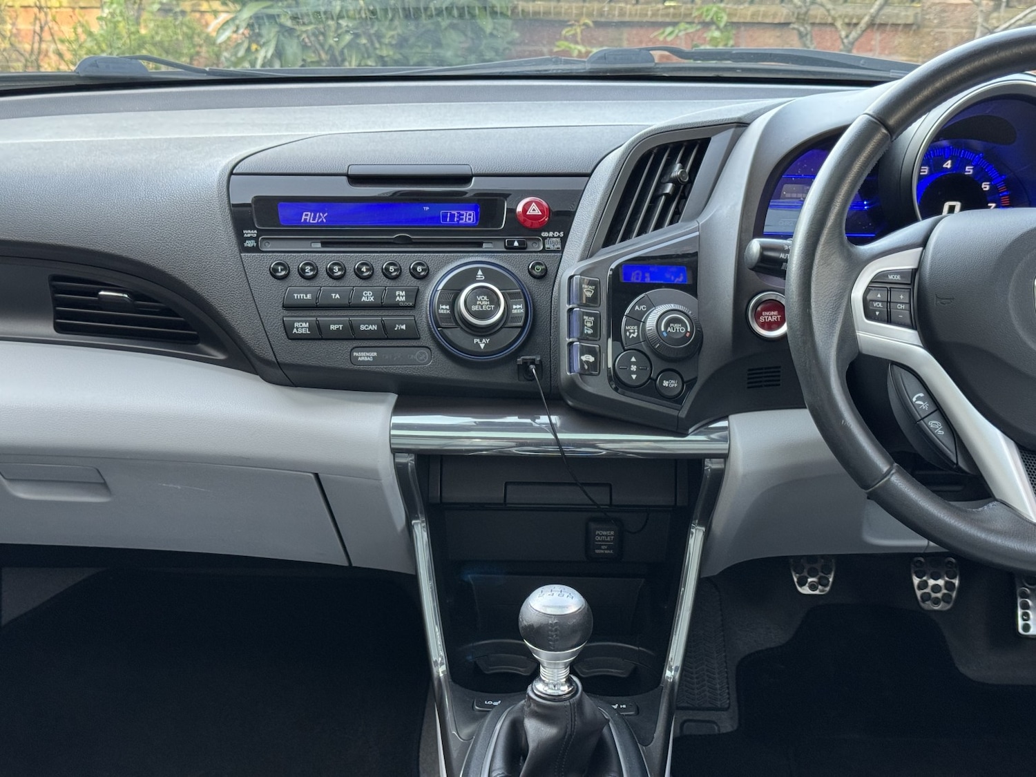 Used Honda CR-Z 2011 for sale - 78168803: Photo 16