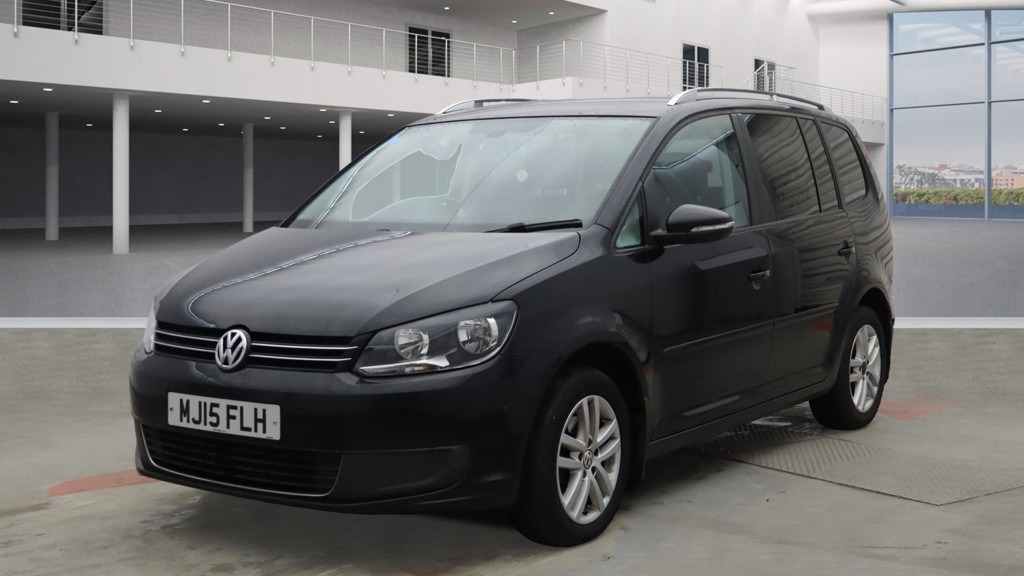 Used Volkswagen Touran 2015 for sale - 76681547: Photo 4