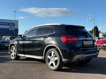 Used Mercedes-Benz GLA 2015 for sale - 76177210: Photo