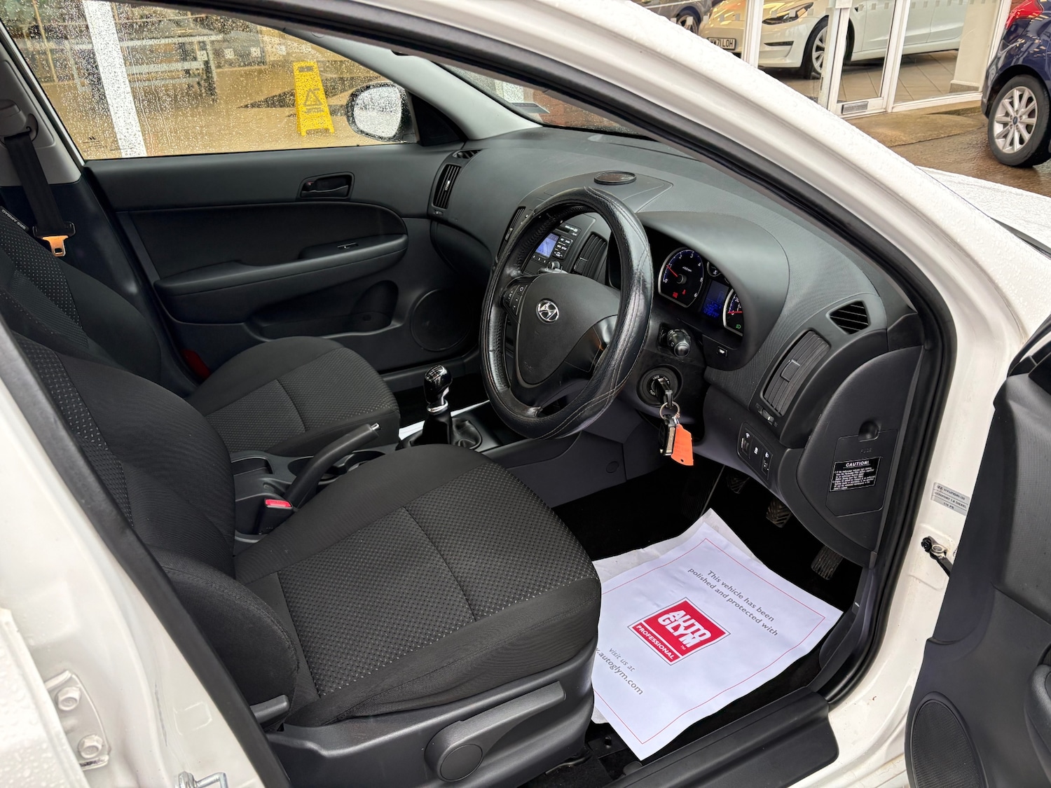 Used Hyundai i30 2011 for sale - 77449612: Photo 14