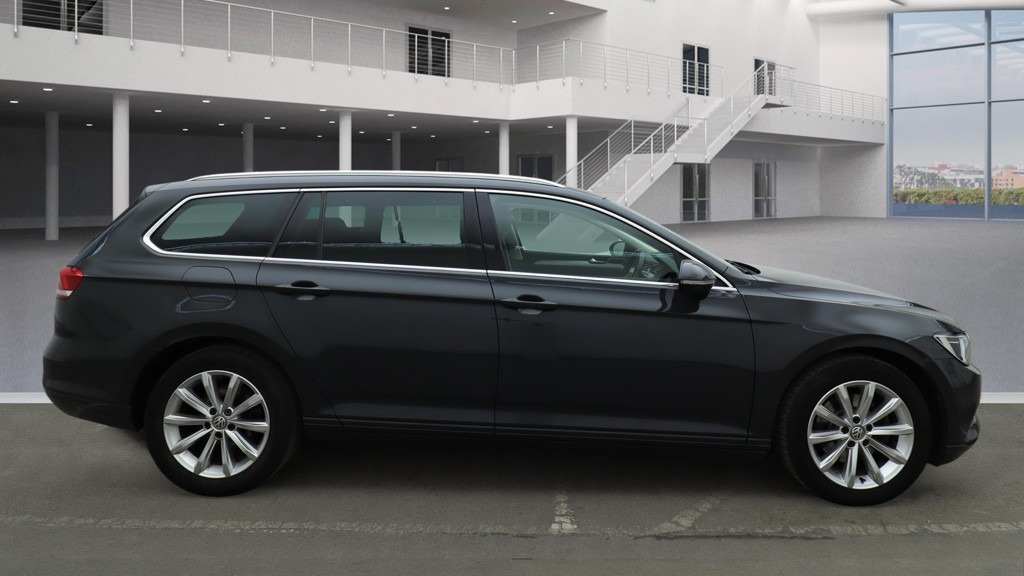 Used Volkswagen Passat 2017 for sale - 76847290: Photo 1