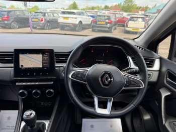 Used Renault Captur 2020 for sale - 74661365: Photo