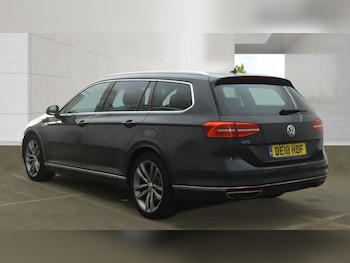 Used Volkswagen Passat 2018 for sale - 79070865: Photo