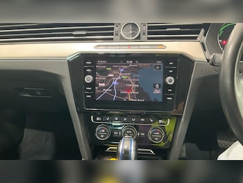 Used Volkswagen Passat 2018 for sale - 79070865: Photo