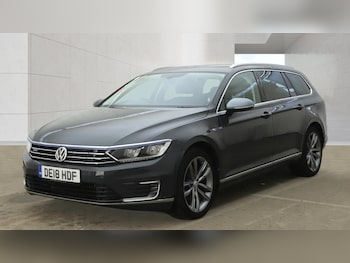 Used Volkswagen Passat 2018 for sale - 79070865: Photo