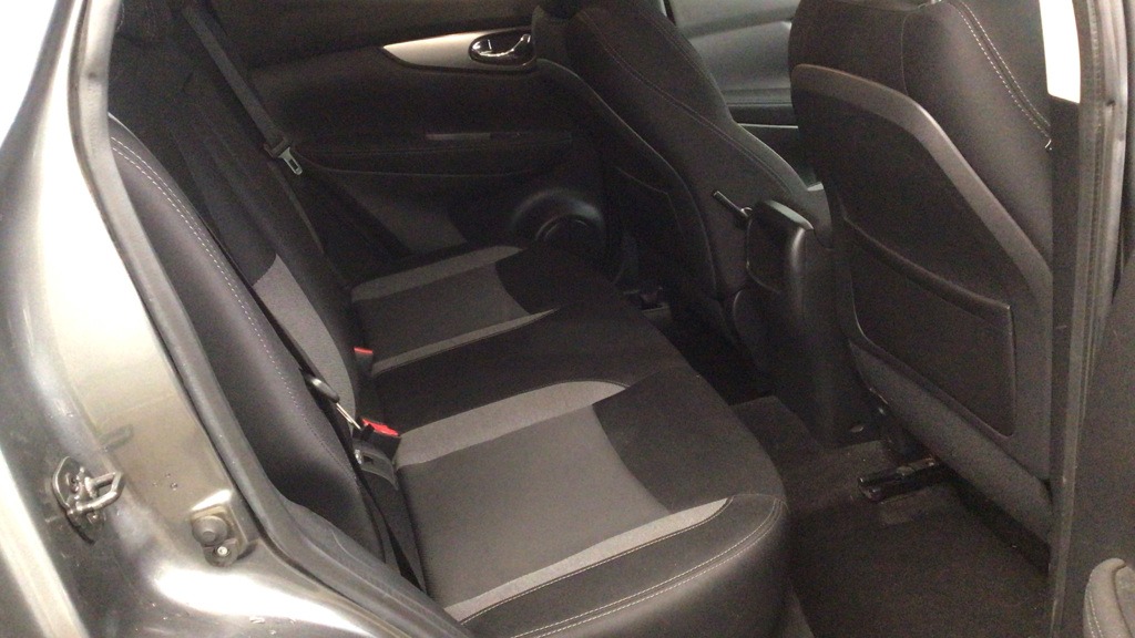 Used Nissan Qashqai 2017 for sale - 76477390: Photo 11