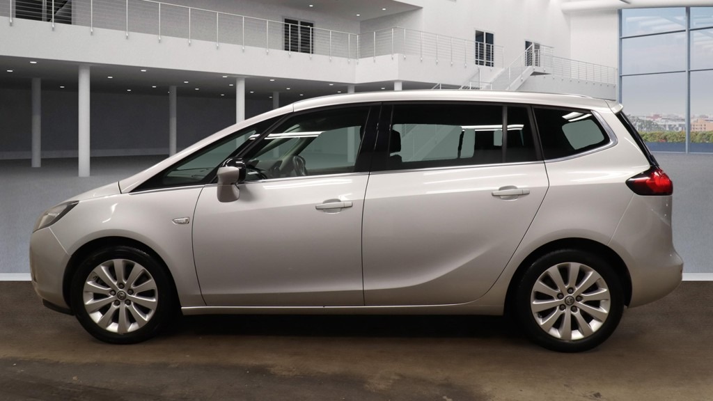 Used Vauxhall Zafira 2016 for sale - 77167981: Photo 2