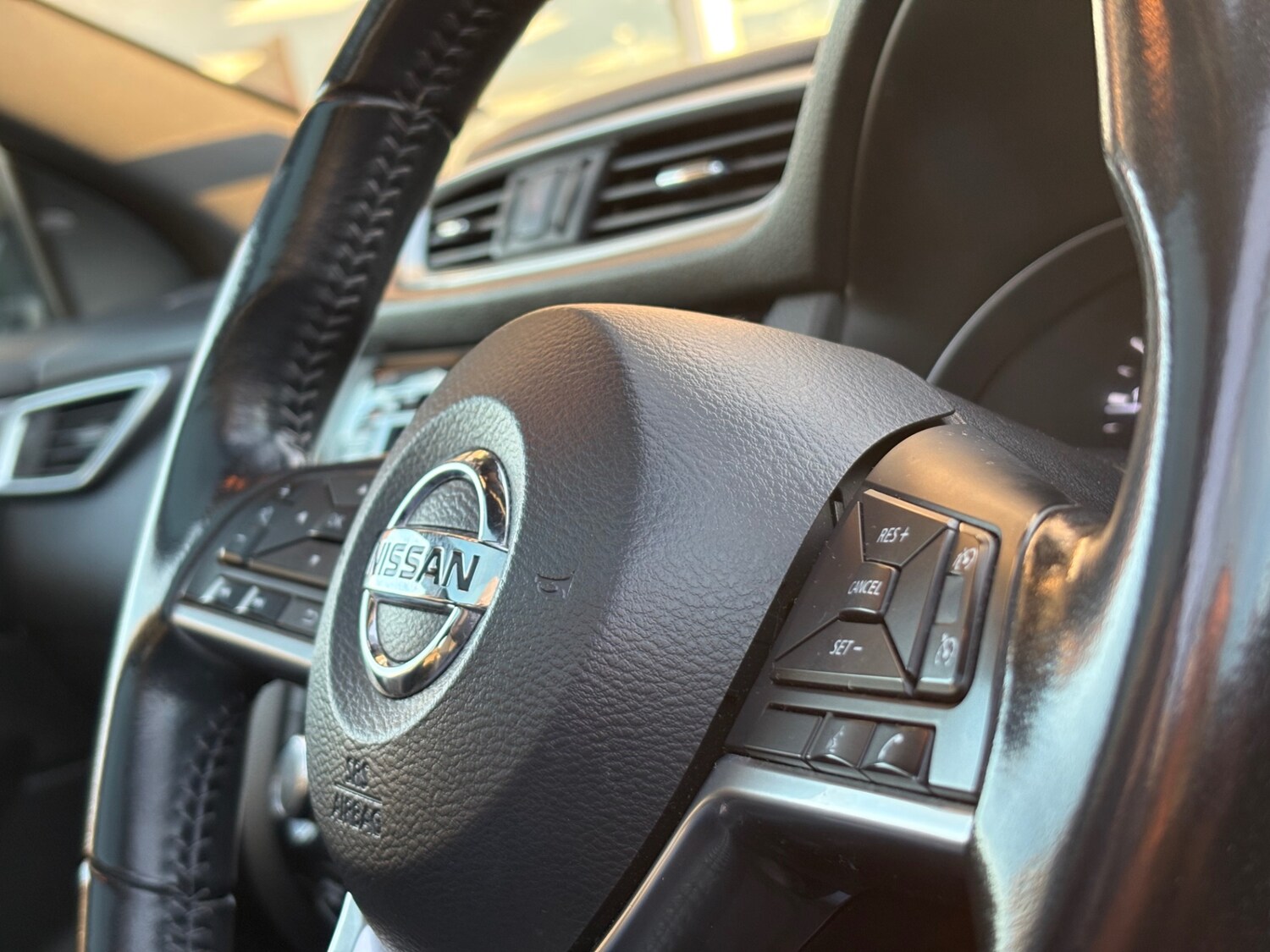 Used Nissan Qashqai 2018 for sale - 76637344: Photo 40