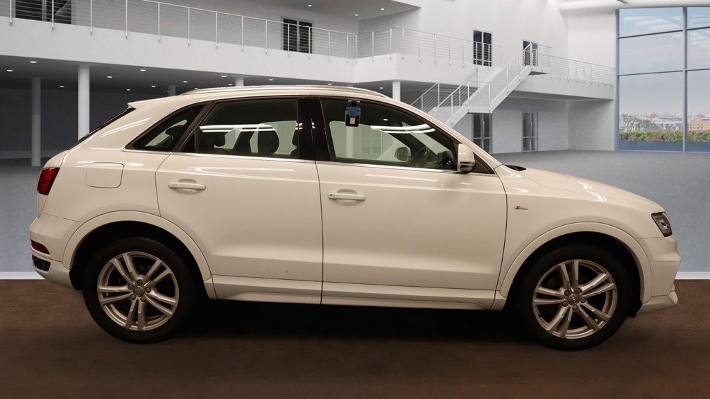 Used Audi Q3 2017 for sale - 76182724: Photo 6