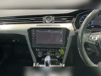 Used Volkswagen Passat 2018 for sale - 78314237: Photo