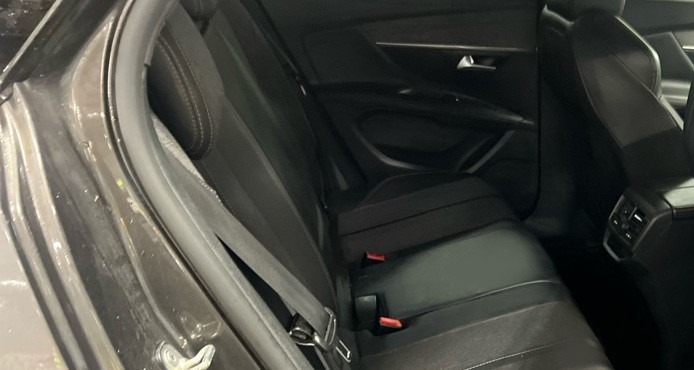 Used Peugeot 3008 2017 for sale - 77403857: Photo 10