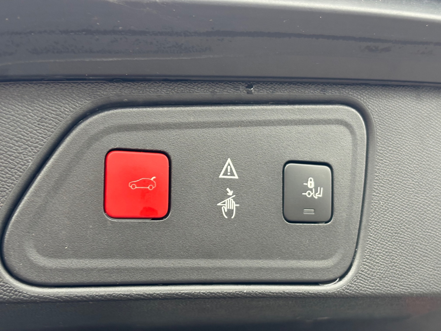 Used Peugeot 3008 2017 for sale - 77403857: Photo 29