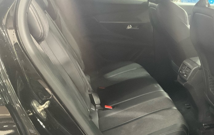 Used Peugeot 3008 2018 for sale - 77206862: Photo 9