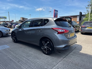 Used Nissan Pulsar 2017 for sale - 79127515: Photo