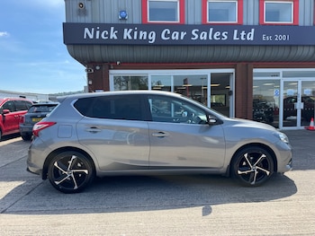 Used Nissan Pulsar 2017 for sale - 79127515: Photo