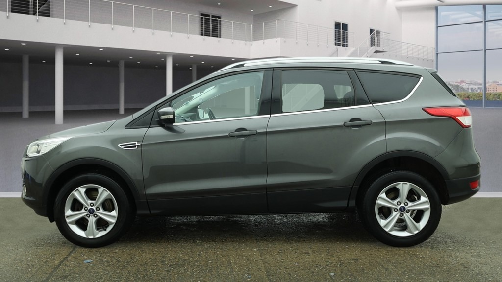 Used Ford Kuga 2016 for sale - 77352233: Photo 2
