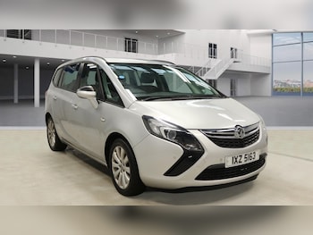 2016 - 1.6 CDTi Design 5dr ++ 20 TAX / ULEZ / 6 SERVICESS / DAB ++