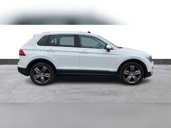 Used Volkswagen Tiguan 2017 for sale - 75675425: Photo