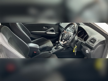 Used Volkswagen Scirocco 2016 for sale - 78199027: Photo