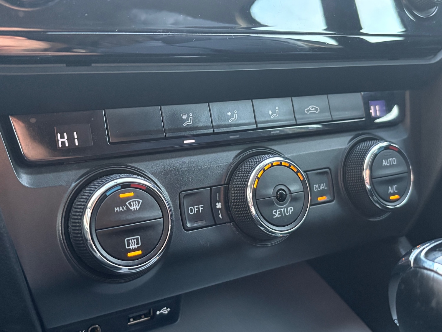 Used Skoda Octavia 2015 for sale - 76640375: Photo 29