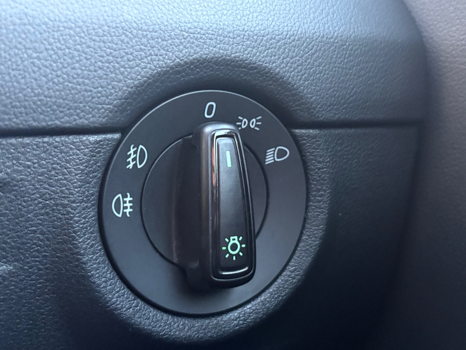 Used Skoda Octavia 2015 for sale - 76640375: Photo 33