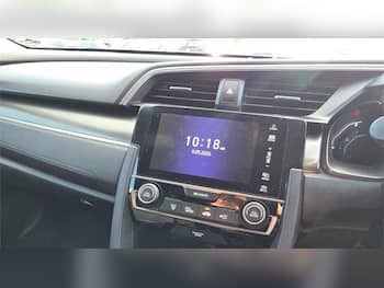 Used Honda Civic 2018 for sale - 79813604: Photo