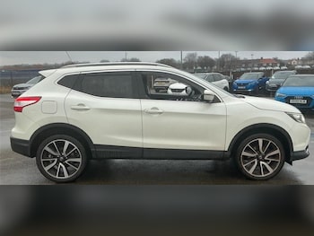 Used Nissan Qashqai 2014 for sale - 77310854: Photo