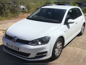 Used Volkswagen Golf 2015 for sale - 75272311: Photo