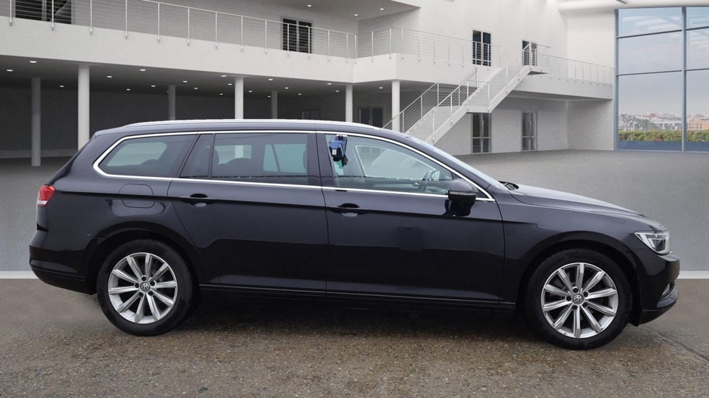 Used Volkswagen Passat 2015 for sale - 76115680: Photo 6