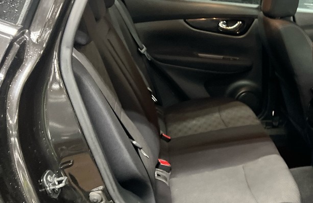 Used Nissan Qashqai 2016 for sale - 77592380: Photo 10