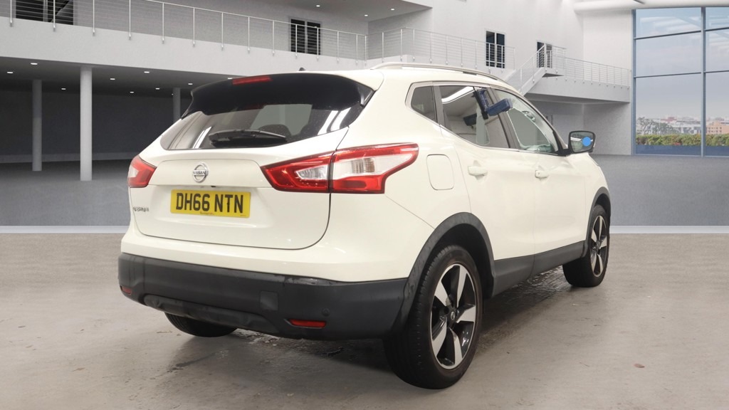 Used Nissan Qashqai 2017 for sale - 76877797: Photo 8