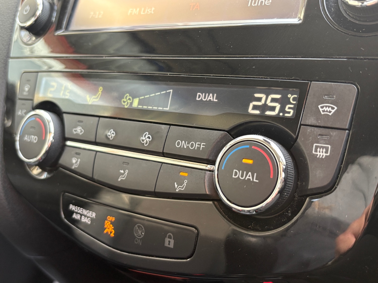 Used Nissan Qashqai 2018 for sale - 76142581: Photo 19