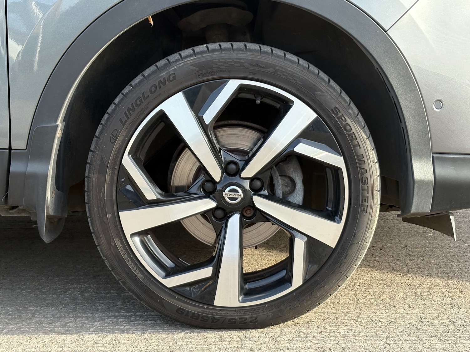 Used Nissan Qashqai 2018 for sale - 76142581: Photo 30