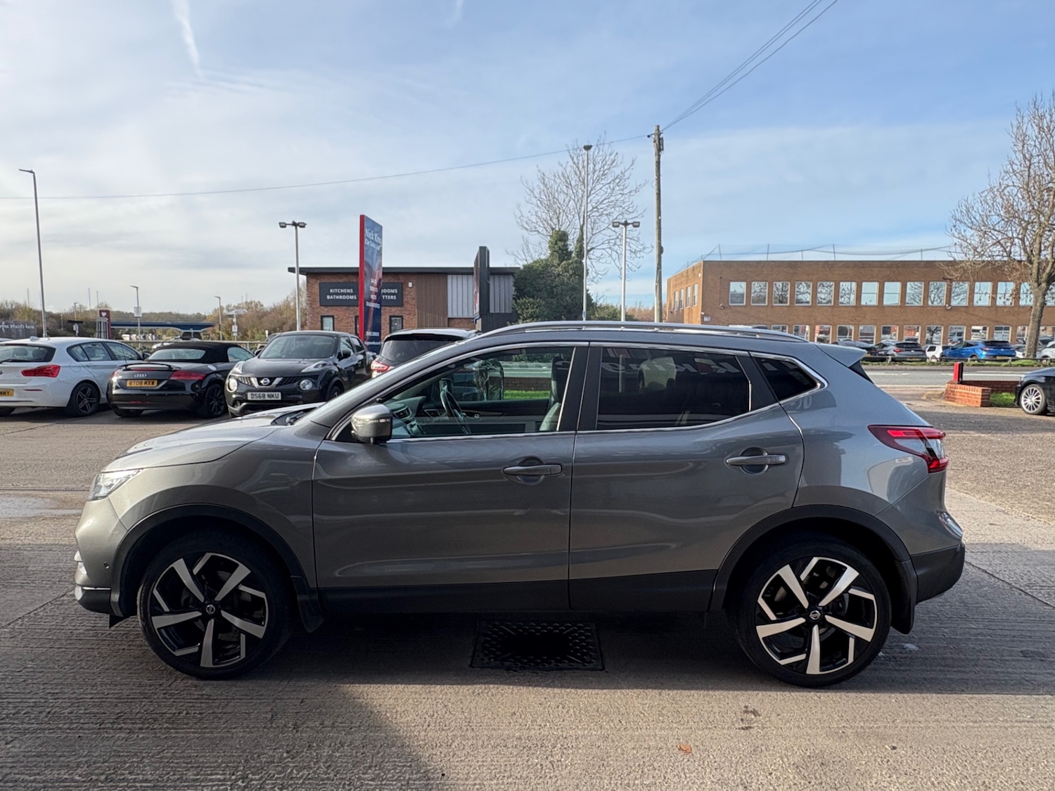 Used Nissan Qashqai 2018 for sale - 76142581: Photo 4