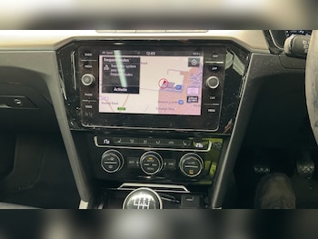 Used Volkswagen Passat 2018 for sale - 78065533: Photo