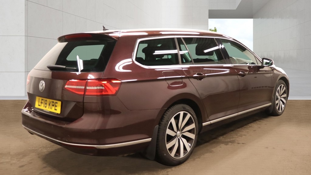 Used Volkswagen Passat 2018 for sale - 78065533: Photo 6