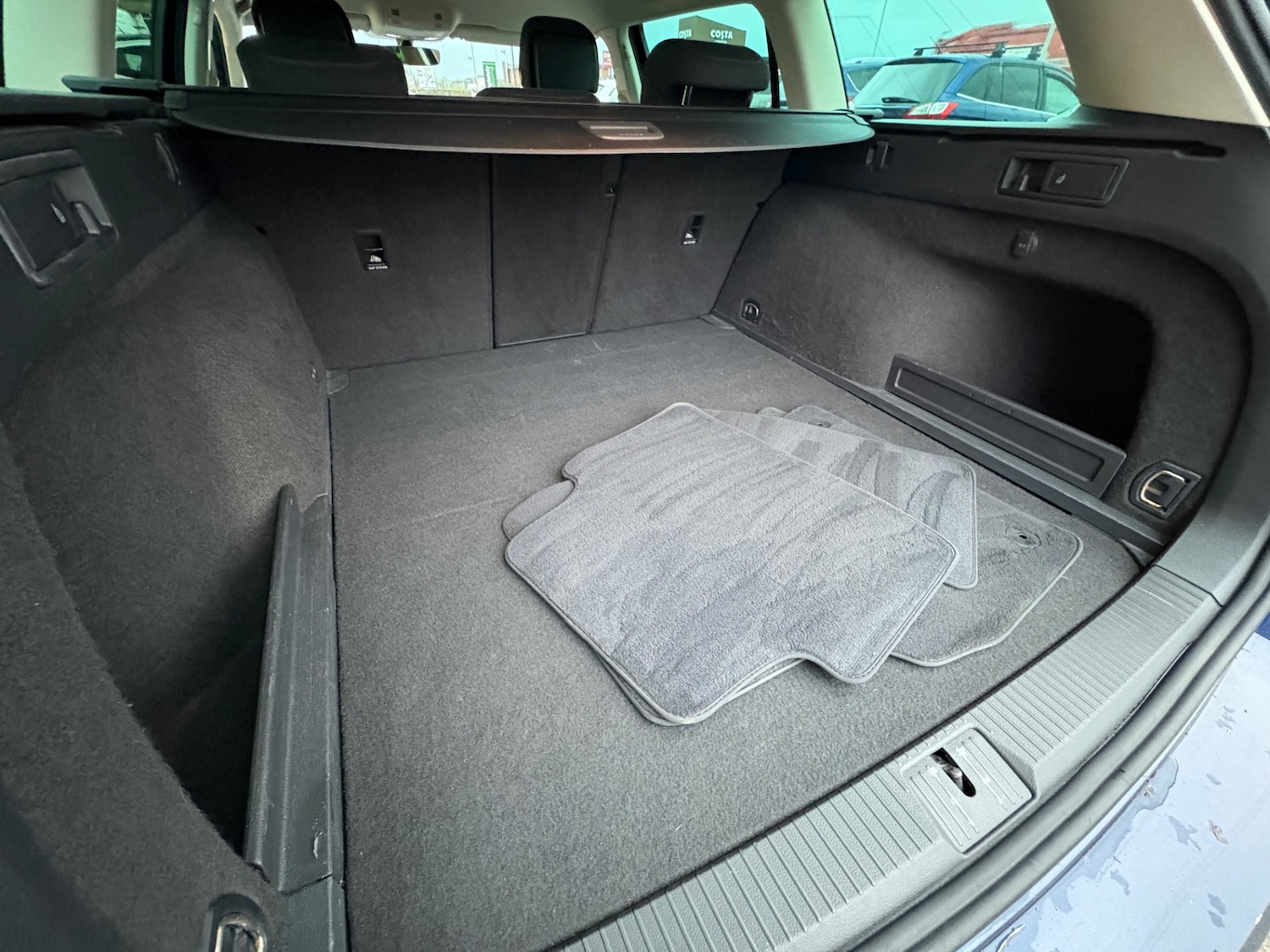 Used Volkswagen Passat 2016 for sale - 76693641: Photo 28