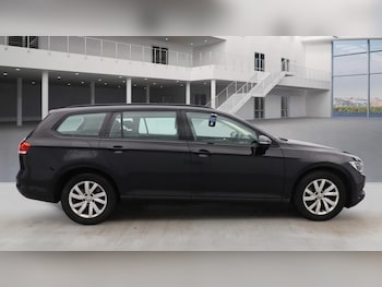 Volkswagen - Passat