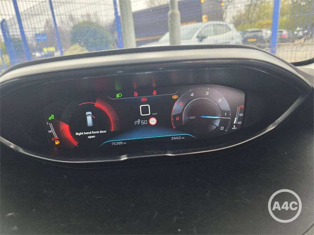 Used Peugeot 5008 2018 for sale - 76859258: Photo 5
