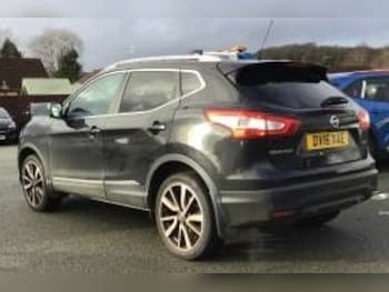 Used Nissan Qashqai 2016 for sale - 77208005: Photo