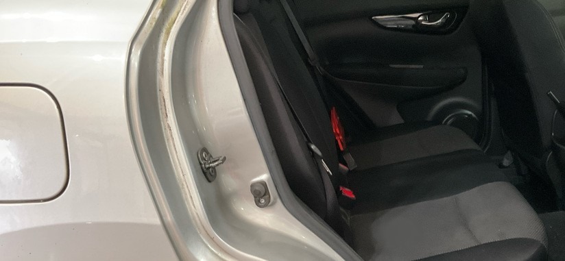 Used Nissan Qashqai 2017 for sale - 77535841: Photo 11