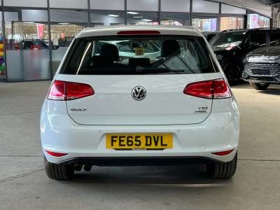 Used Volkswagen Golf 2015 for sale - 76232624: Photo 8